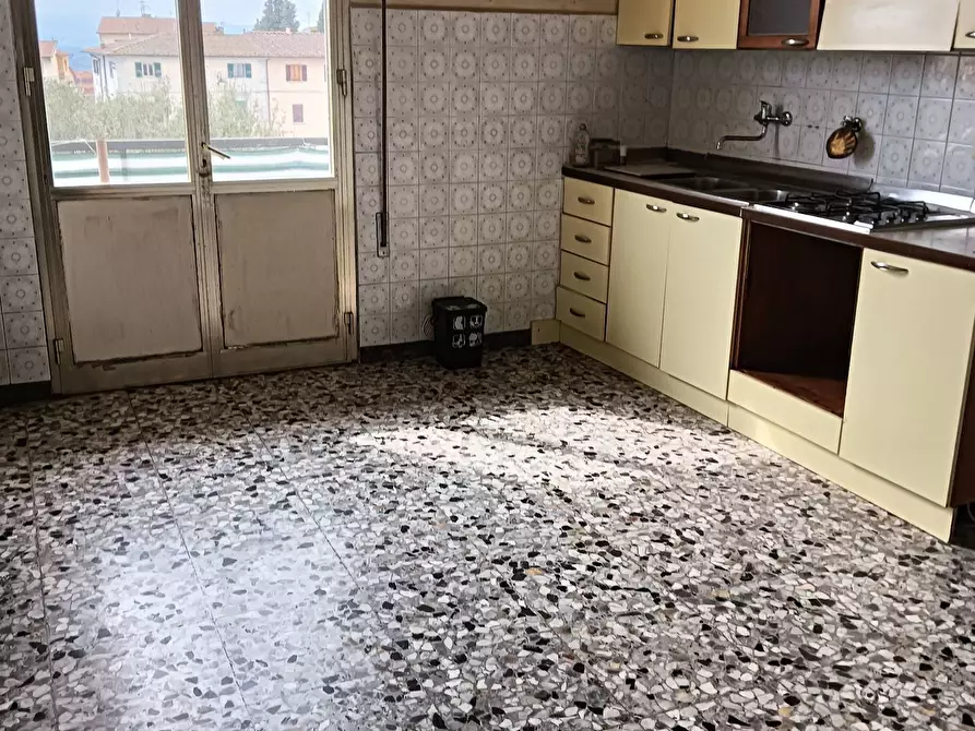 Immagine 2 di Appartamento in vendita  a Montespertoli