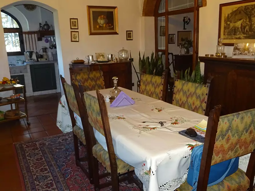 Immagine 7 di Villa in vendita  a Montespertoli
