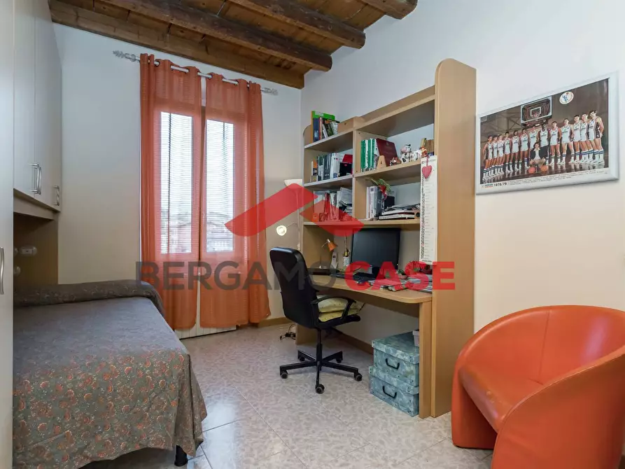Immagine 8 di Appartamento in vendita  in Via Zanica a Bergamo