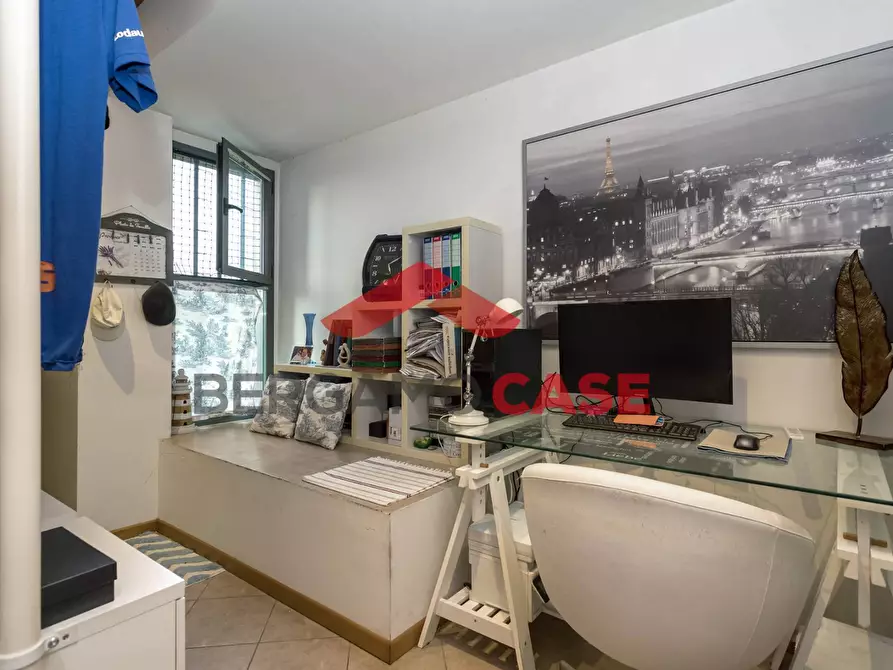 Immagine 12 di Appartamento in vendita  in Via Cavalcanti a Mozzo