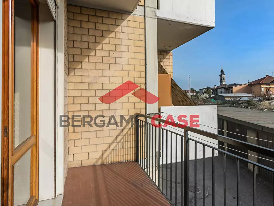 Immagine 10 di Appartamento in vendita  in Via Milano a Curno