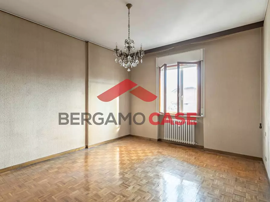 Immagine 6 di Appartamento in vendita  in Via Milano a Curno