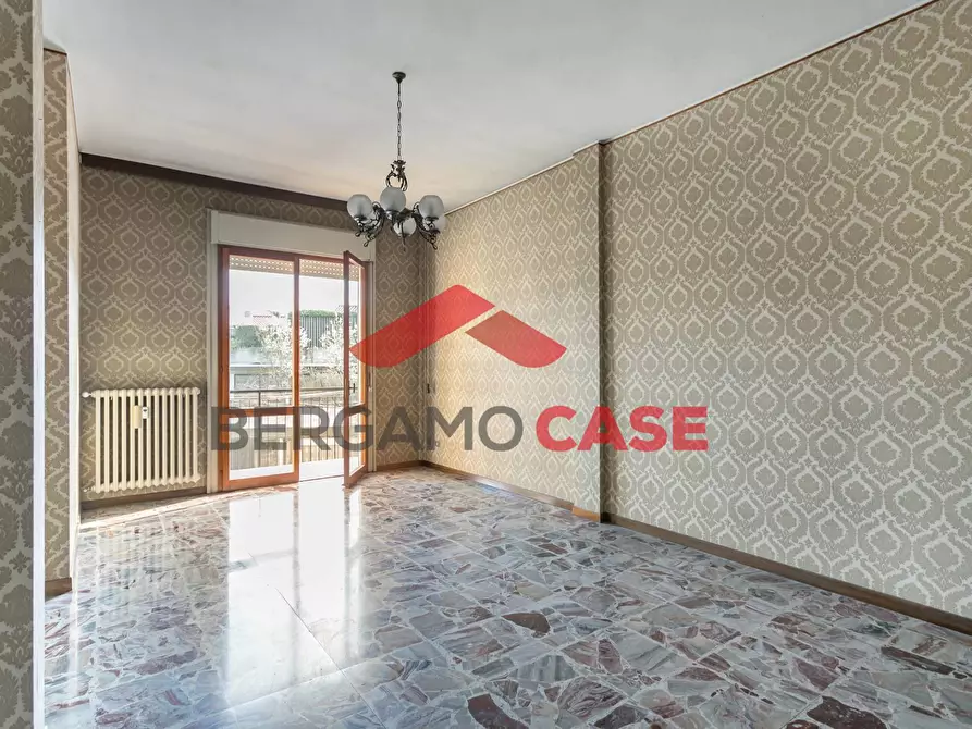 Immagine 3 di Appartamento in vendita  in Via Milano a Curno