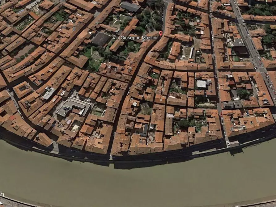 Immagine 10 di Locale commerciale in affitto  a Pisa