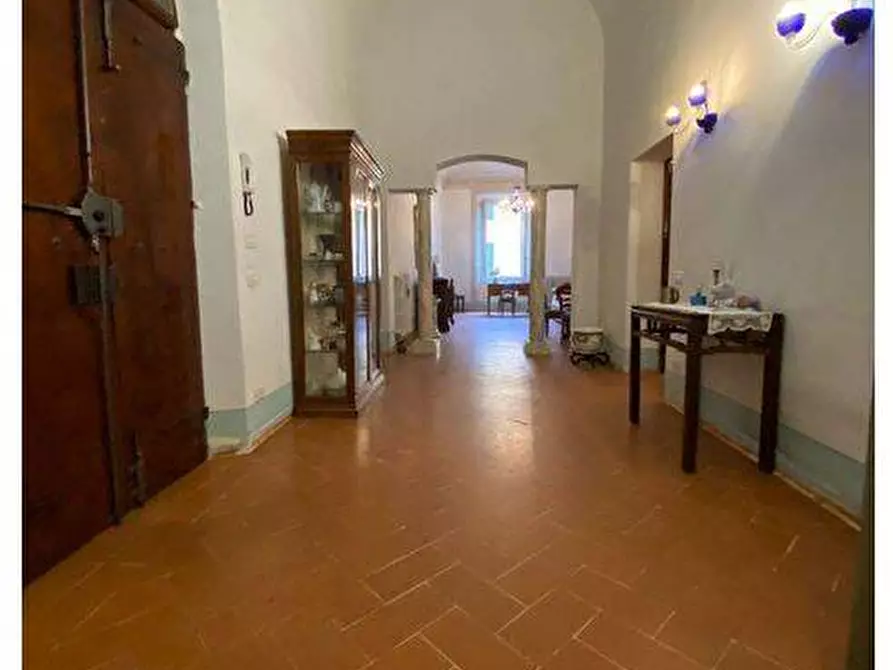 Immagine 2 di Appartamento in vendita  a Pisa