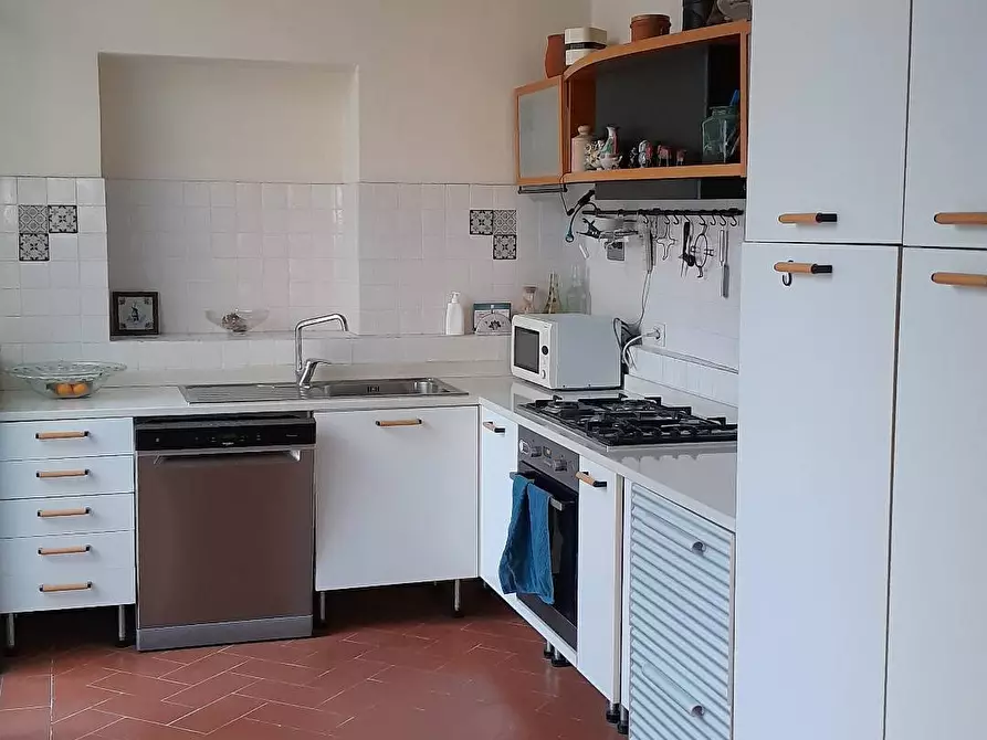 Immagine 6 di Appartamento in vendita  a Pisa