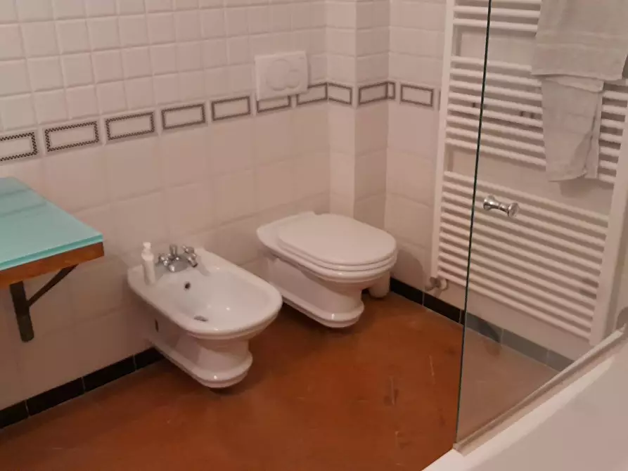 Immagine 26 di Appartamento in vendita  a Pisa