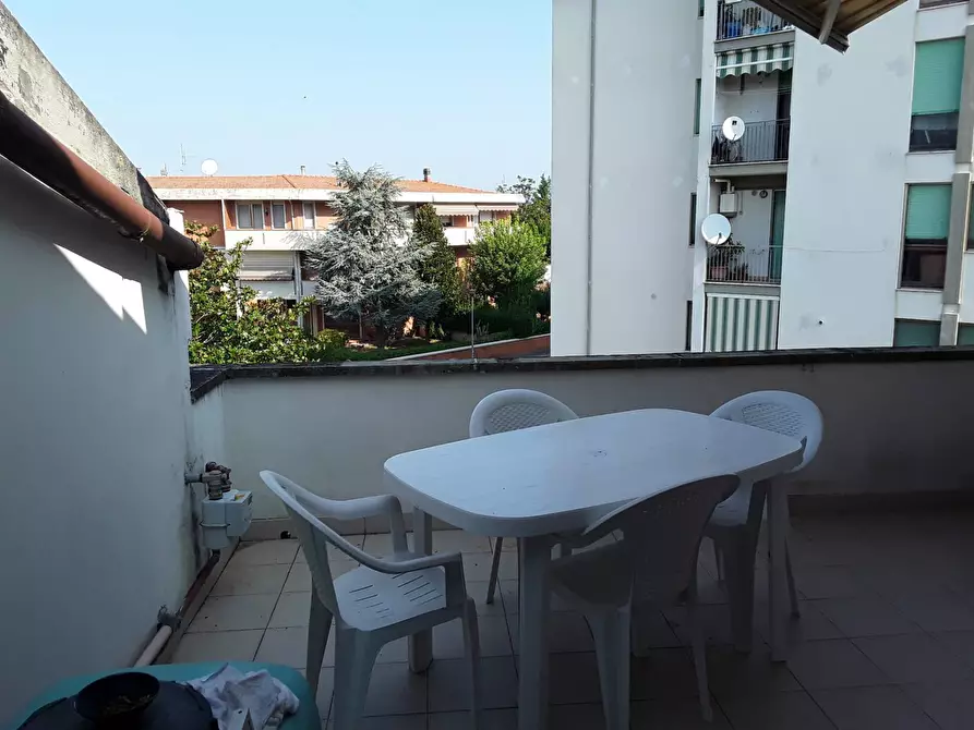 Immagine 2 di Appartamento in vendita  a San Giuliano Terme