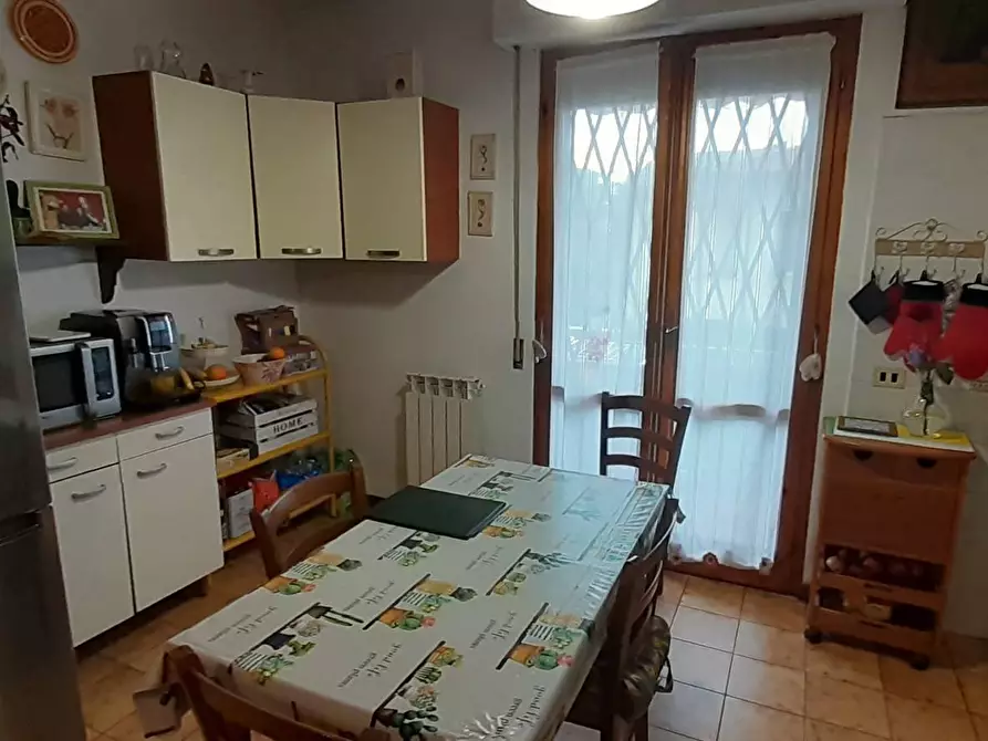 Immagine 2 di Appartamento in vendita  a Pisa