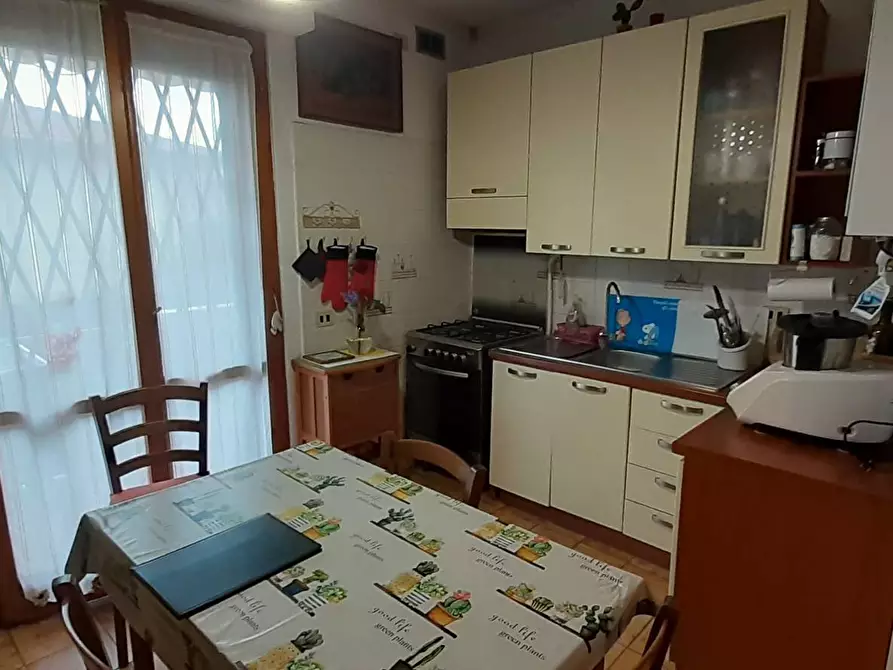 Immagine 7 di Appartamento in vendita  a Pisa