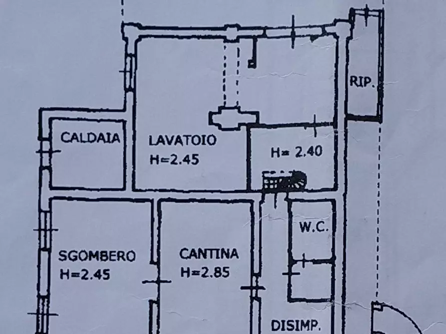 Immagine 15 di Villa in vendita  a San Giuliano Terme