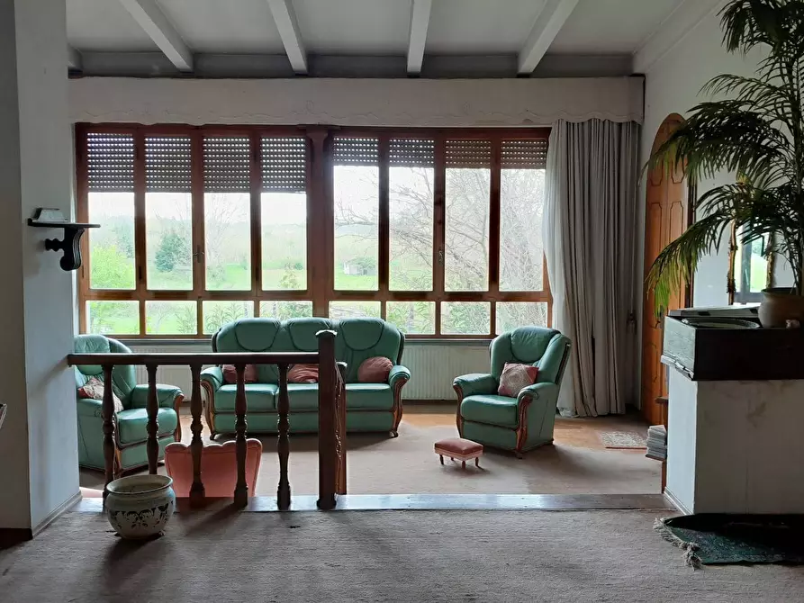 Immagine 6 di Villa in vendita  a San Giuliano Terme