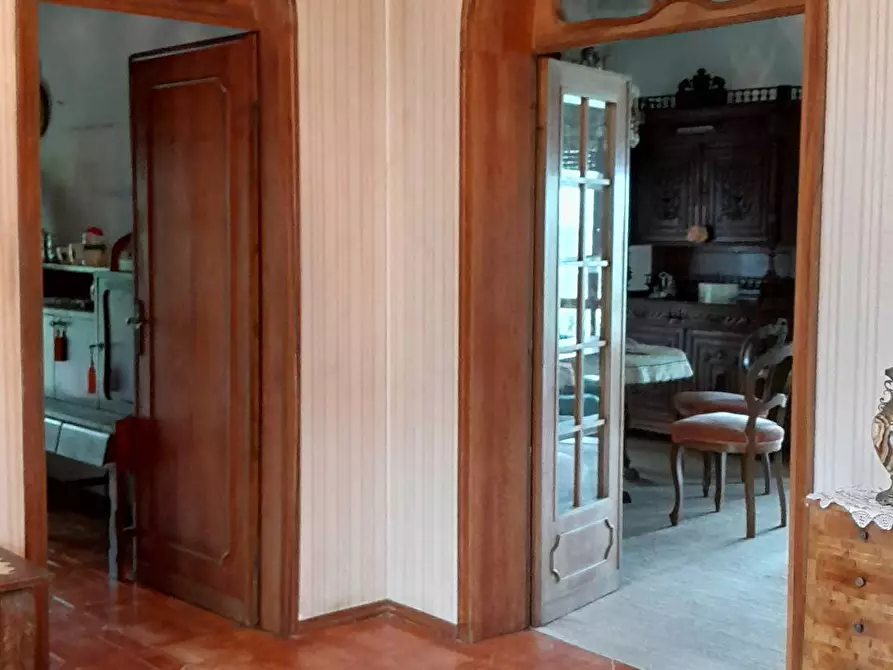 Immagine 10 di Villa in vendita  a San Giuliano Terme