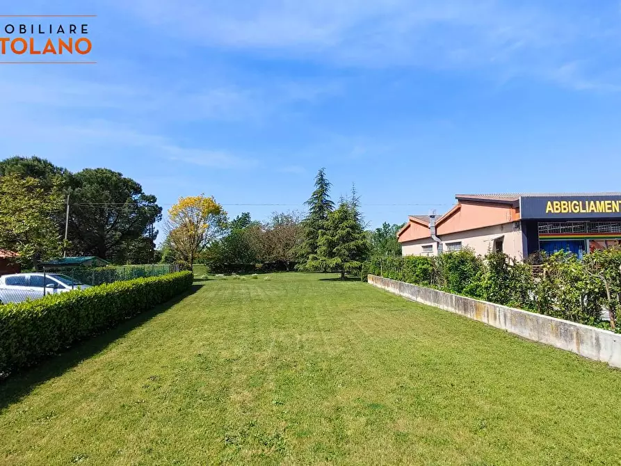 Immagine 10 di Terreno residenziale in vendita  a Fogliano Redipuglia