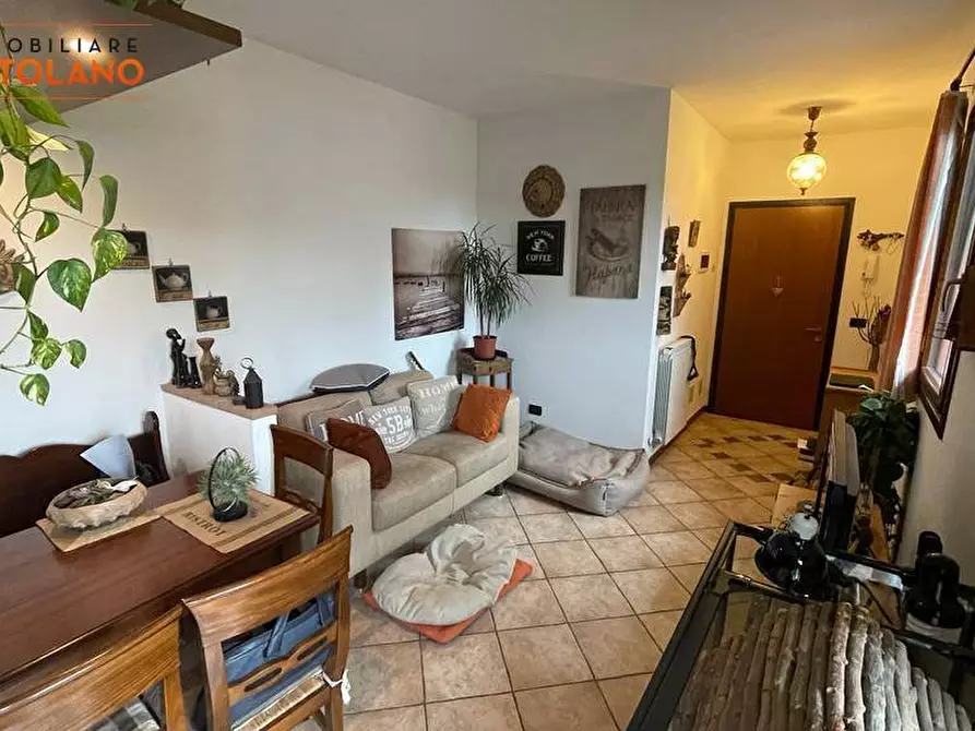 Immagine 1 di Appartamento in vendita  in Via Mazzini a Ronchi Dei Legionari