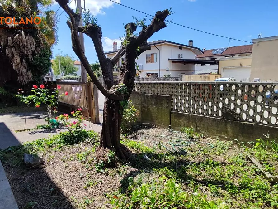 Immagine 21 di Villa in vendita  in VIA I MAGGIO a Ronchi Dei Legionari
