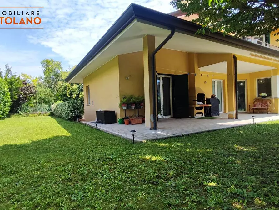 Immagine 5 di Villa in vendita  a Sagrado