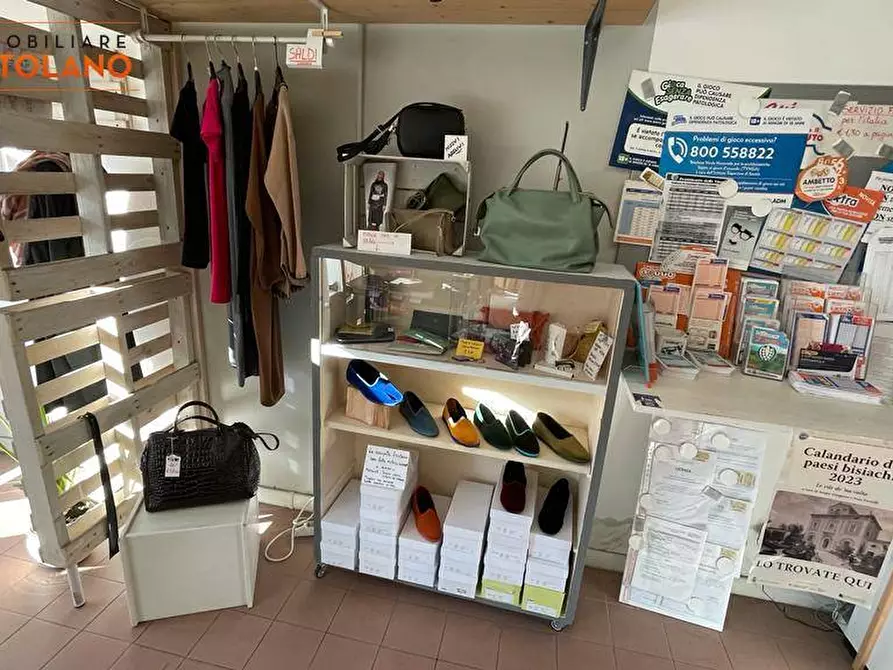 Immagine 10 di Attività commerciale in vendita  in Via Verdi a Ronchi Dei Legionari