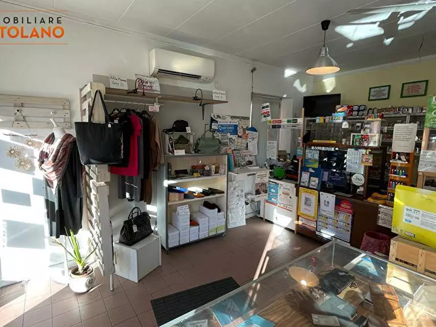 Immagine 9 di Attività commerciale in vendita  in Via Verdi a Ronchi Dei Legionari