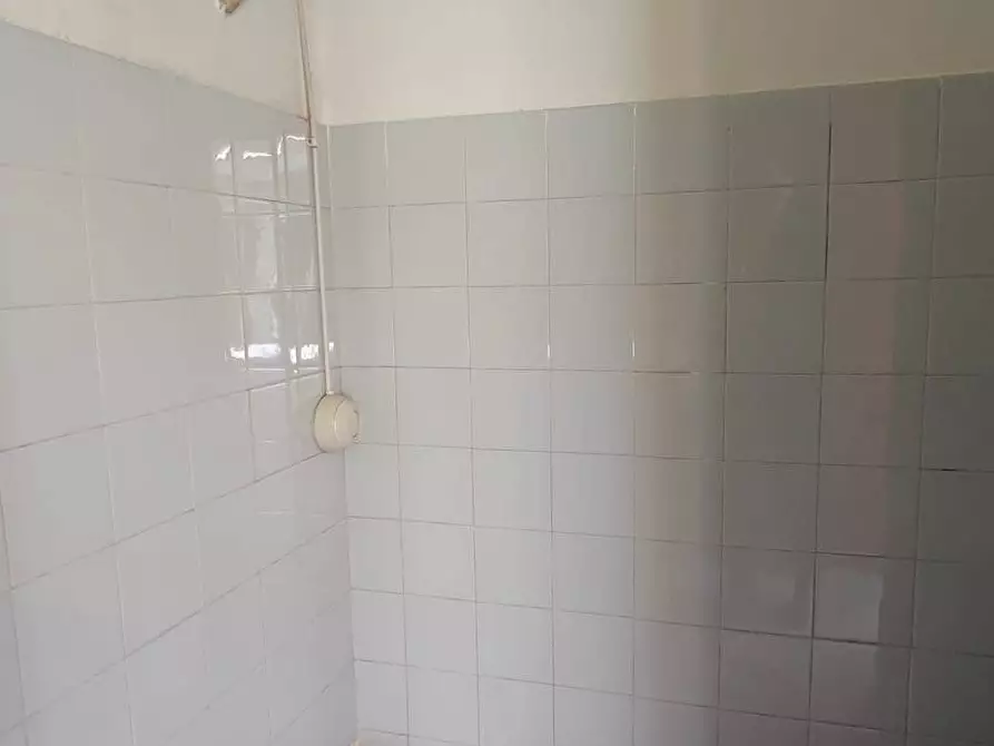 Immagine 15 di Locale commerciale in vendita  in Piazza Venezia a San Canzian D'isonzo