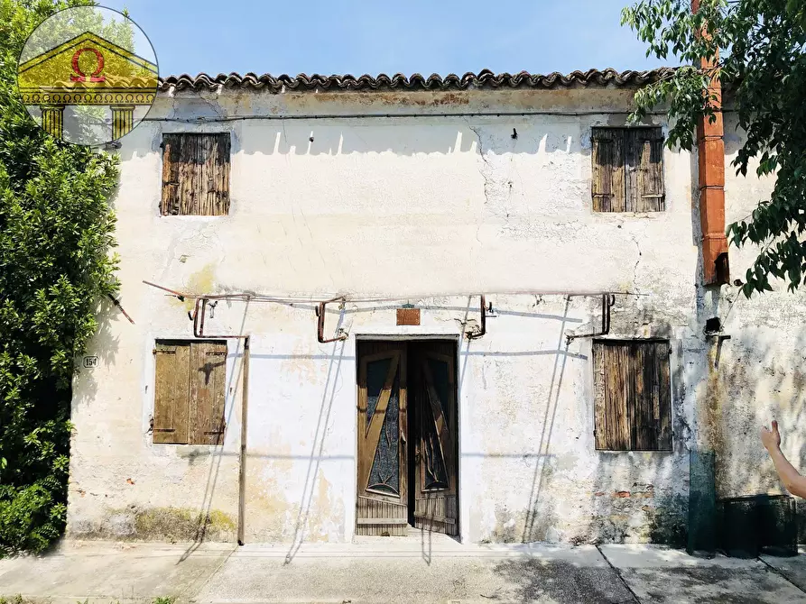 Immagine 3 di Rustico / casale in vendita  a Villorba