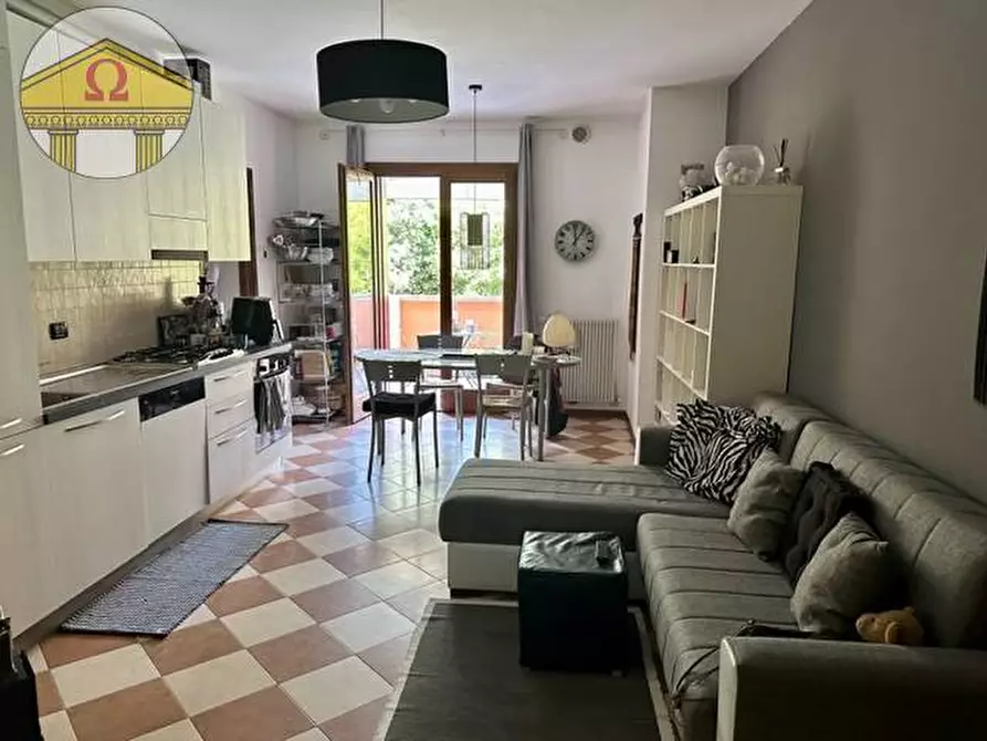 Immagine 1 di Appartamento in vendita  a Ponzano Veneto