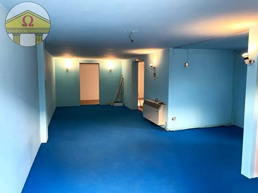 Immagine 7 di Negozio in vendita  a Maserada Sul Piave