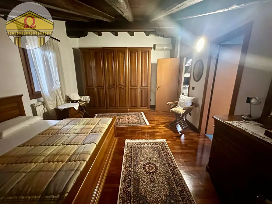 Immagine 25 di Villa in vendita  a Casale Sul Sile