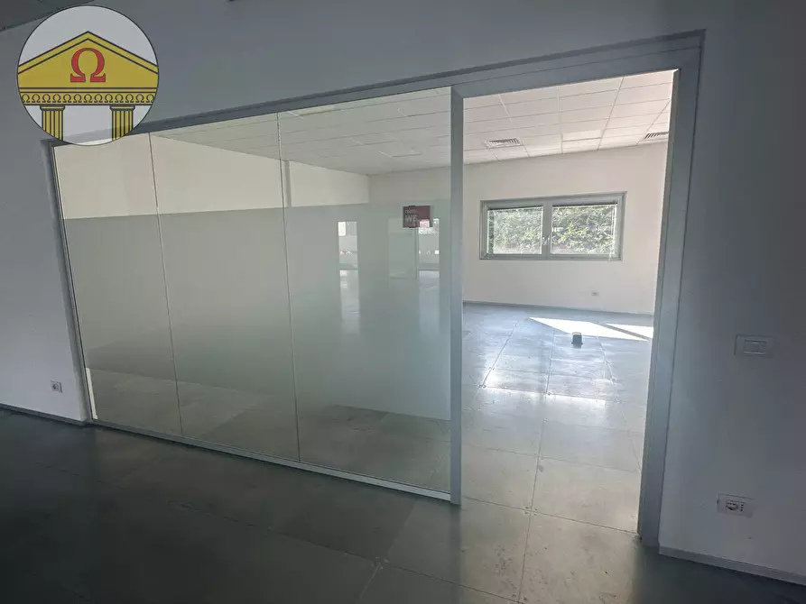 Immagine 6 di Ufficio in affitto  a Villorba