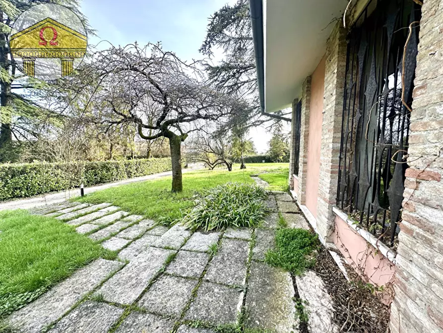 Immagine 14 di Villa in vendita  a Villorba