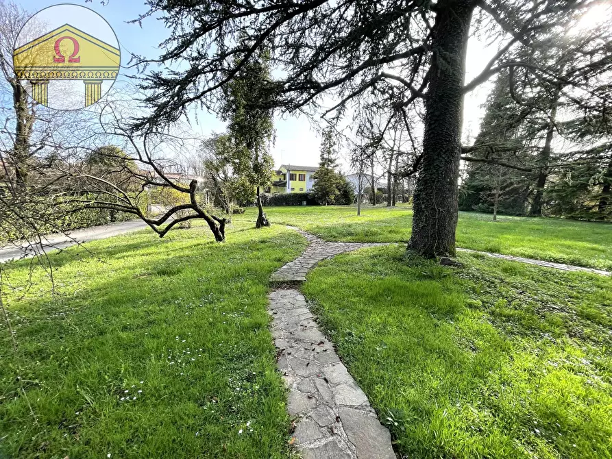 Immagine 12 di Villa in vendita  a Villorba