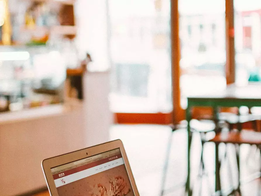 Immagine 3 di Negozio in vendita  a Spresiano