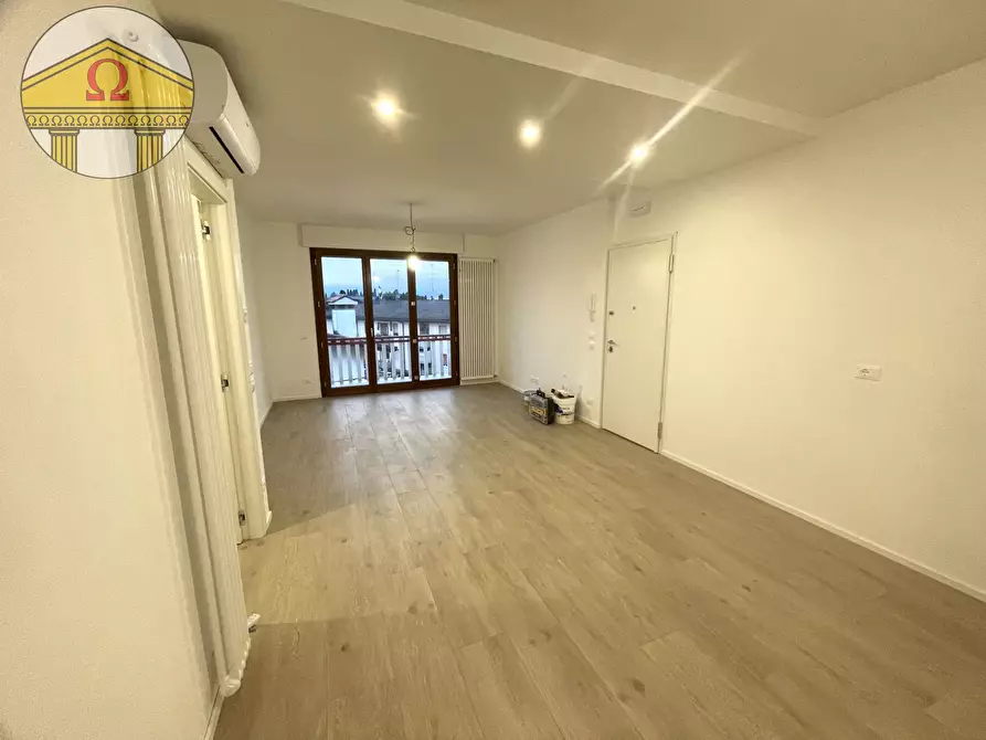 Immagine 2 di Appartamento in vendita  a Villorba