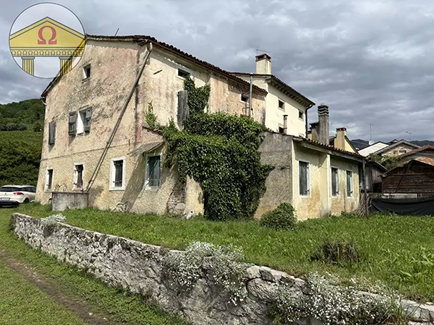 Immagine 1 di Rustico / casale in vendita  a Tarzo