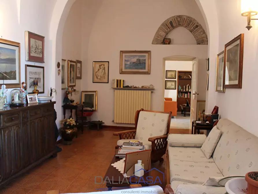 Immagine 22 di Appartamento in vendita  in Via Docibile a Gaeta