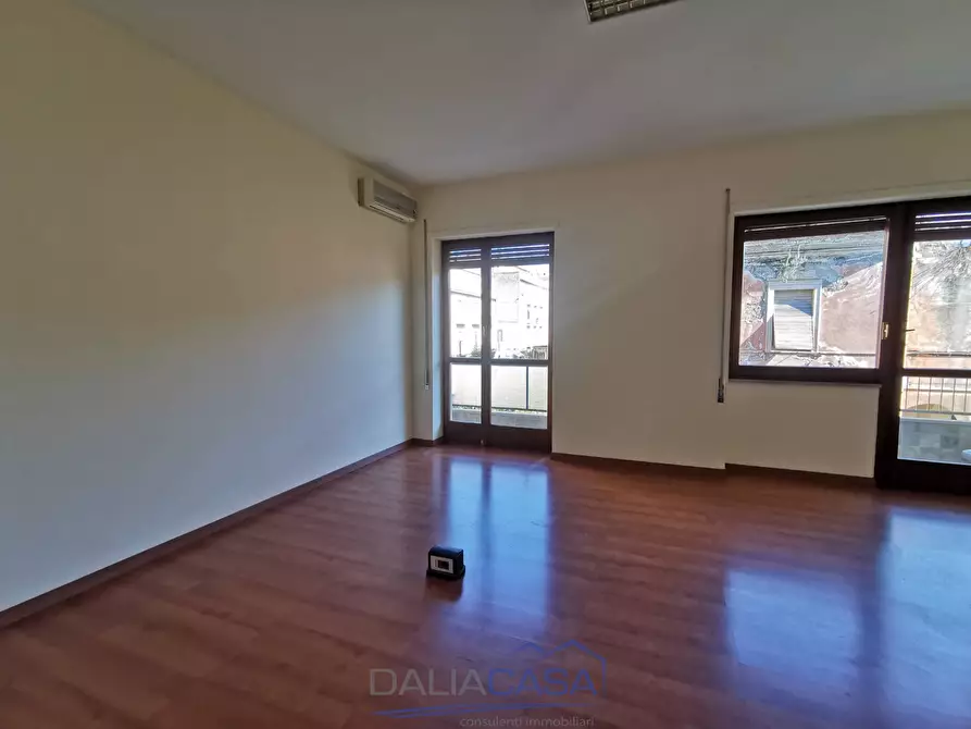 Immagine 11 di Ufficio in affitto  in Via Vitruvio a Formia