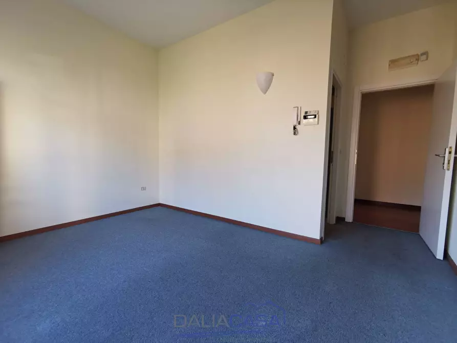 Immagine 16 di Ufficio in affitto  in Via Vitruvio a Formia