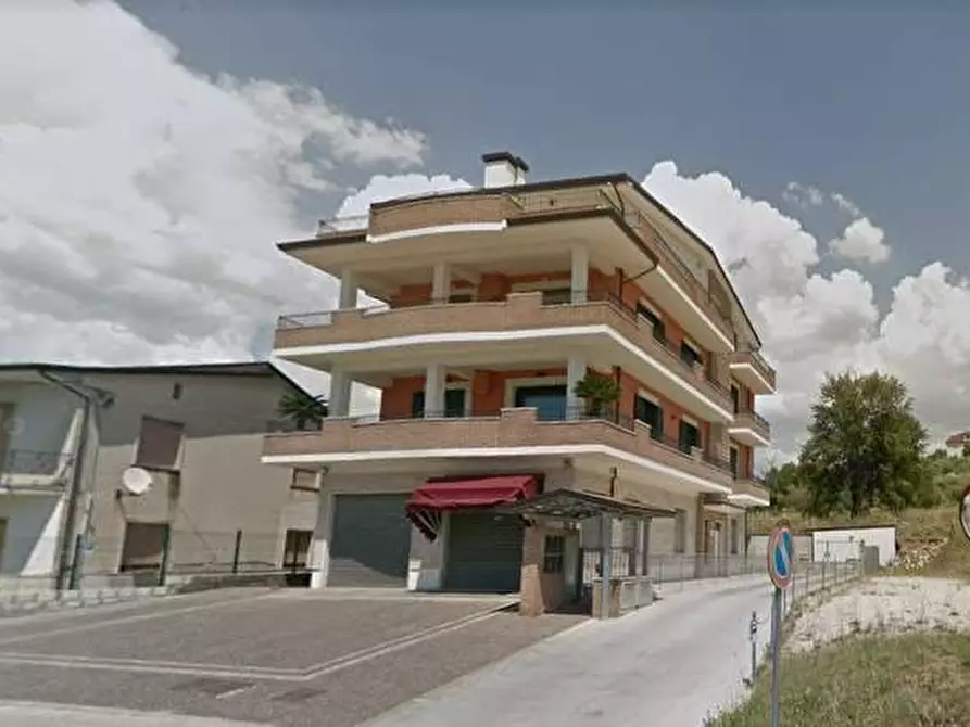 Immagine 1 di Appartamento in vendita  a Mirabella Eclano