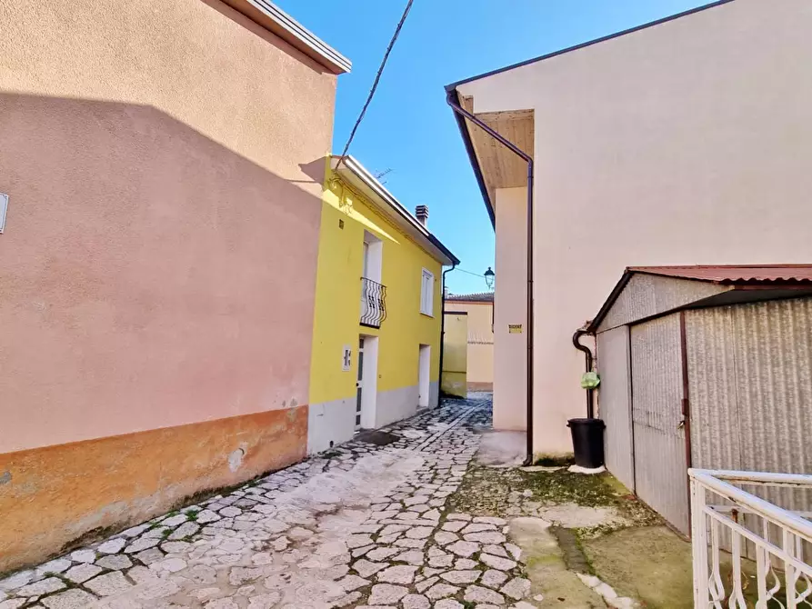 Immagine 2 di Casa indipendente in vendita  in Via Colmeta a San Nicola Baronia