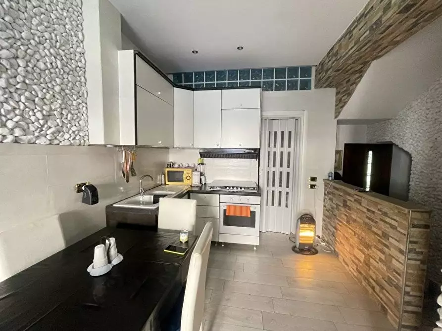 Immagine 7 di Casa semindipendente in vendita  in Corso Umberto I a Avellino