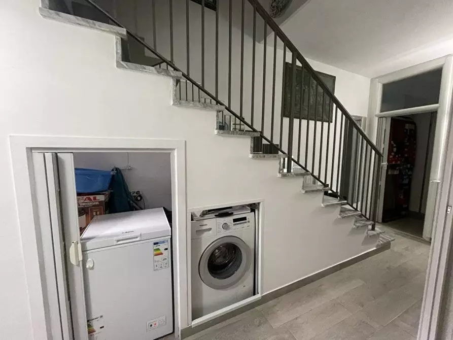 Immagine 11 di Casa semindipendente in vendita  in Corso Umberto I a Avellino