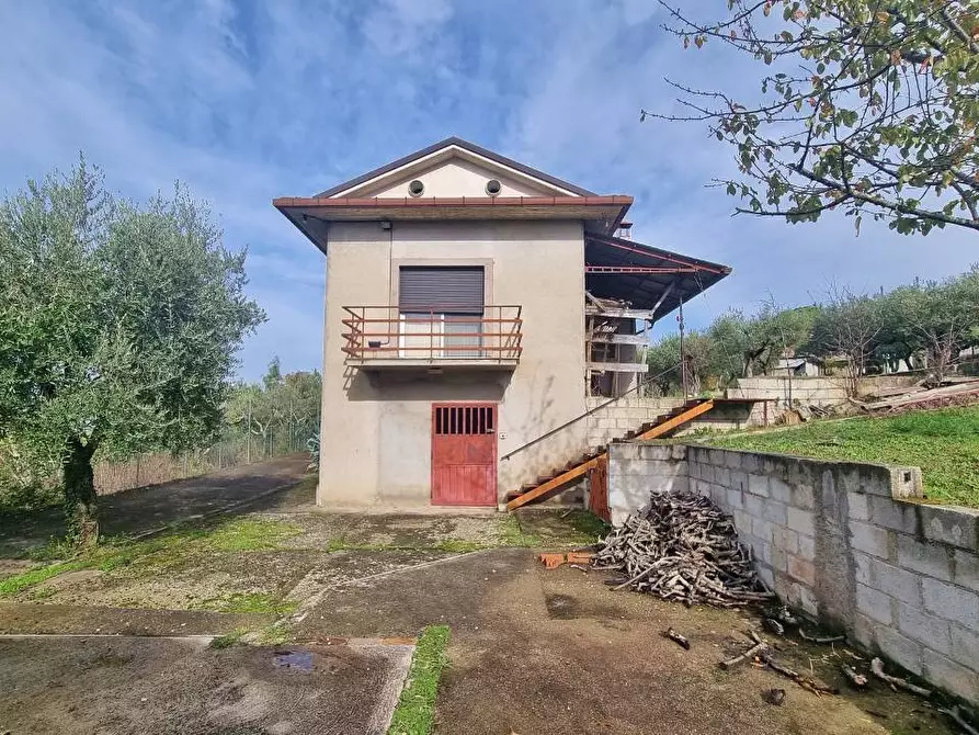 Immagine 3 di Villa in vendita  in Via Fontana Pezzente a Mirabella Eclano