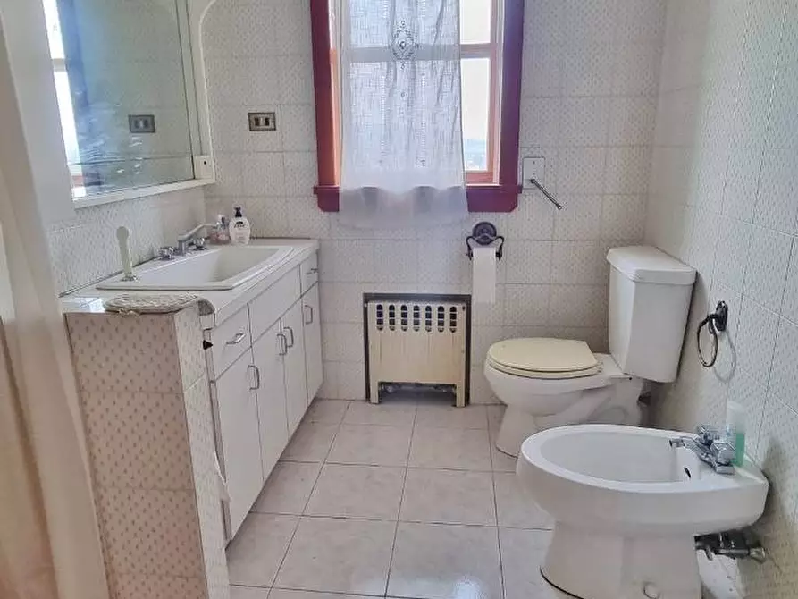 Immagine 25 di Villa in vendita  in Via Fontana Pezzente a Mirabella Eclano