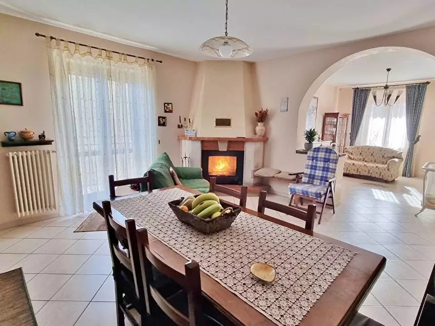 Immagine 22 di Casa bifamiliare in vendita  in Strada Statale 303 a Guardia Lombardi