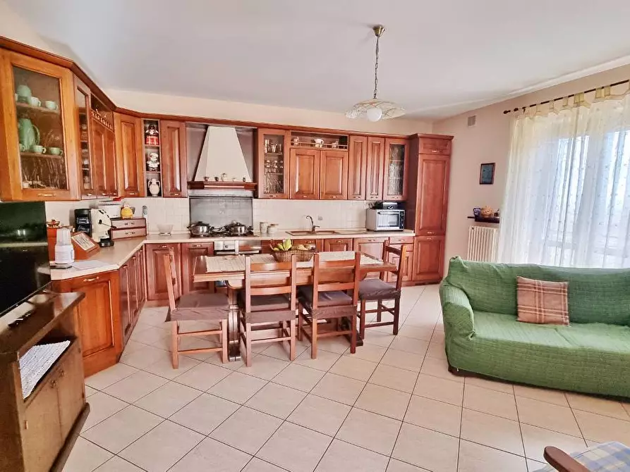 Immagine 23 di Casa bifamiliare in vendita  in Strada Statale 303 a Guardia Lombardi