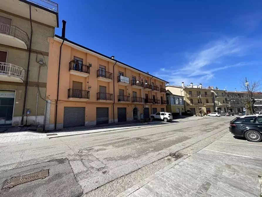 Immagine 2 di Appartamento in vendita  in via San Francesco a Montemarano