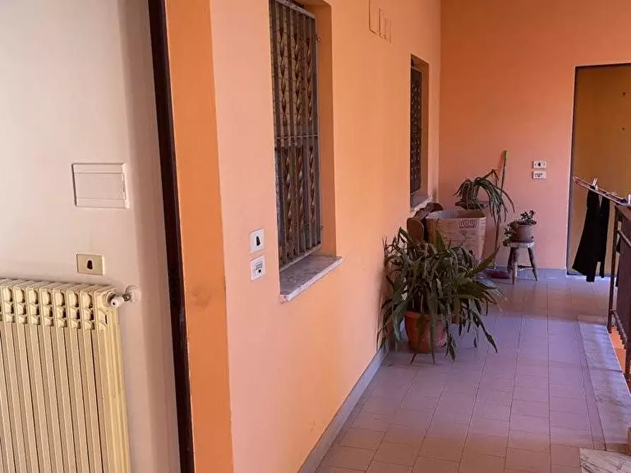 Immagine 4 di Appartamento in vendita  in via San Francesco a Montemarano