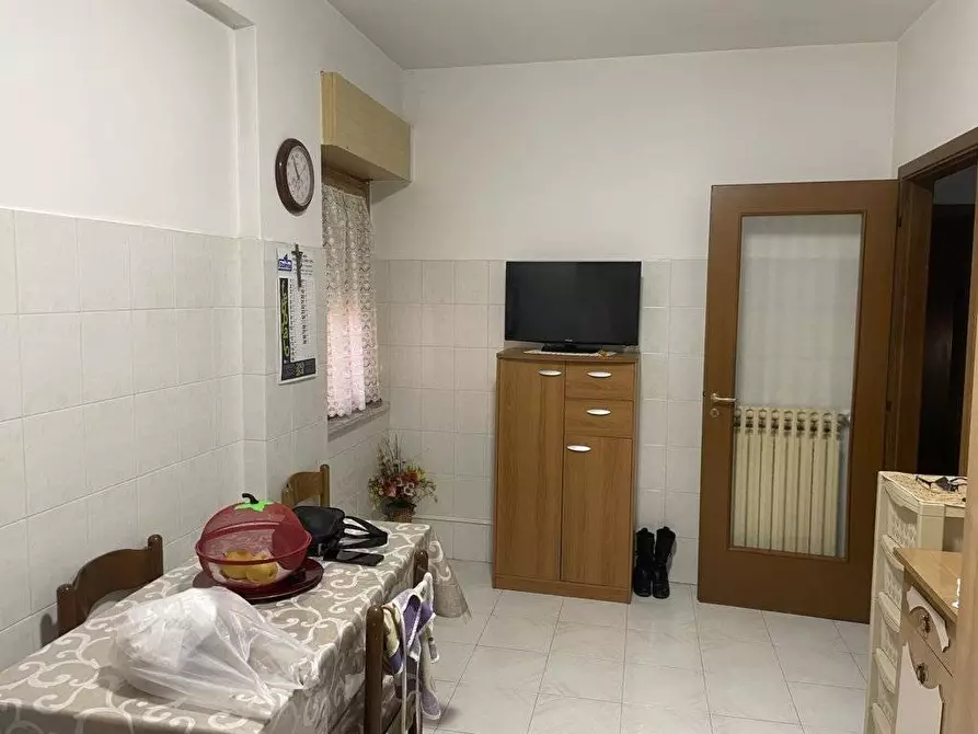 Immagine 7 di Appartamento in vendita  in via San Francesco a Montemarano