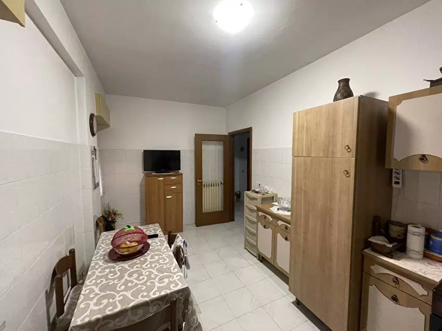 Immagine 8 di Appartamento in vendita  in via San Francesco a Montemarano