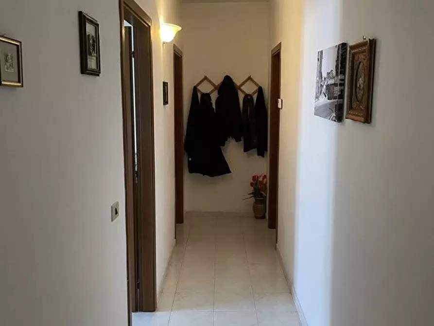 Immagine 11 di Appartamento in vendita  in via San Francesco a Montemarano